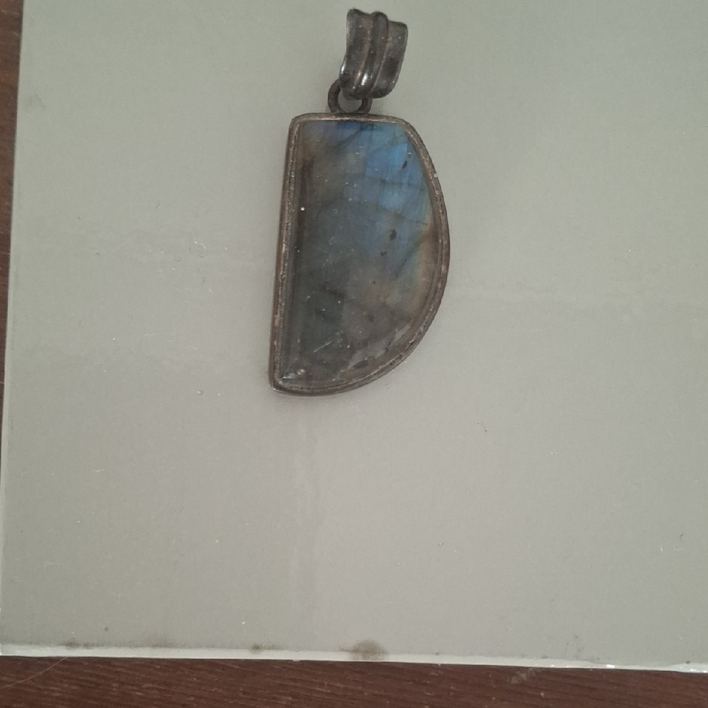 Elegant Blue Labdorite and Silver Pendant Necklace